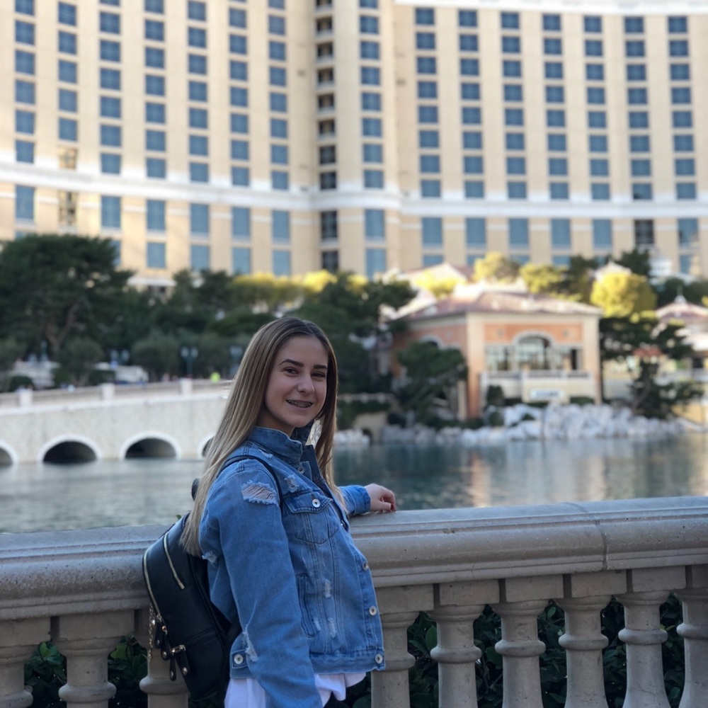 Meet your Posher, Katy